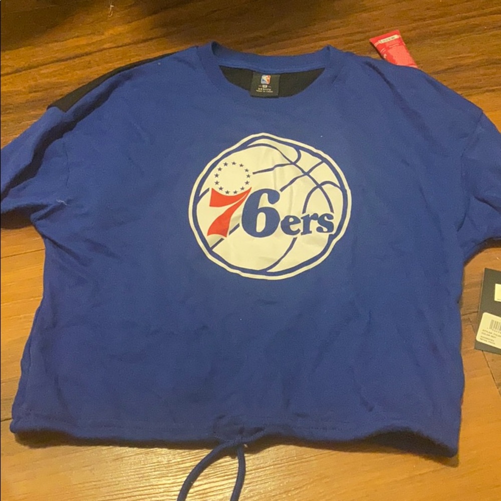 76ers Cropped Long Sleeve Tie shirt